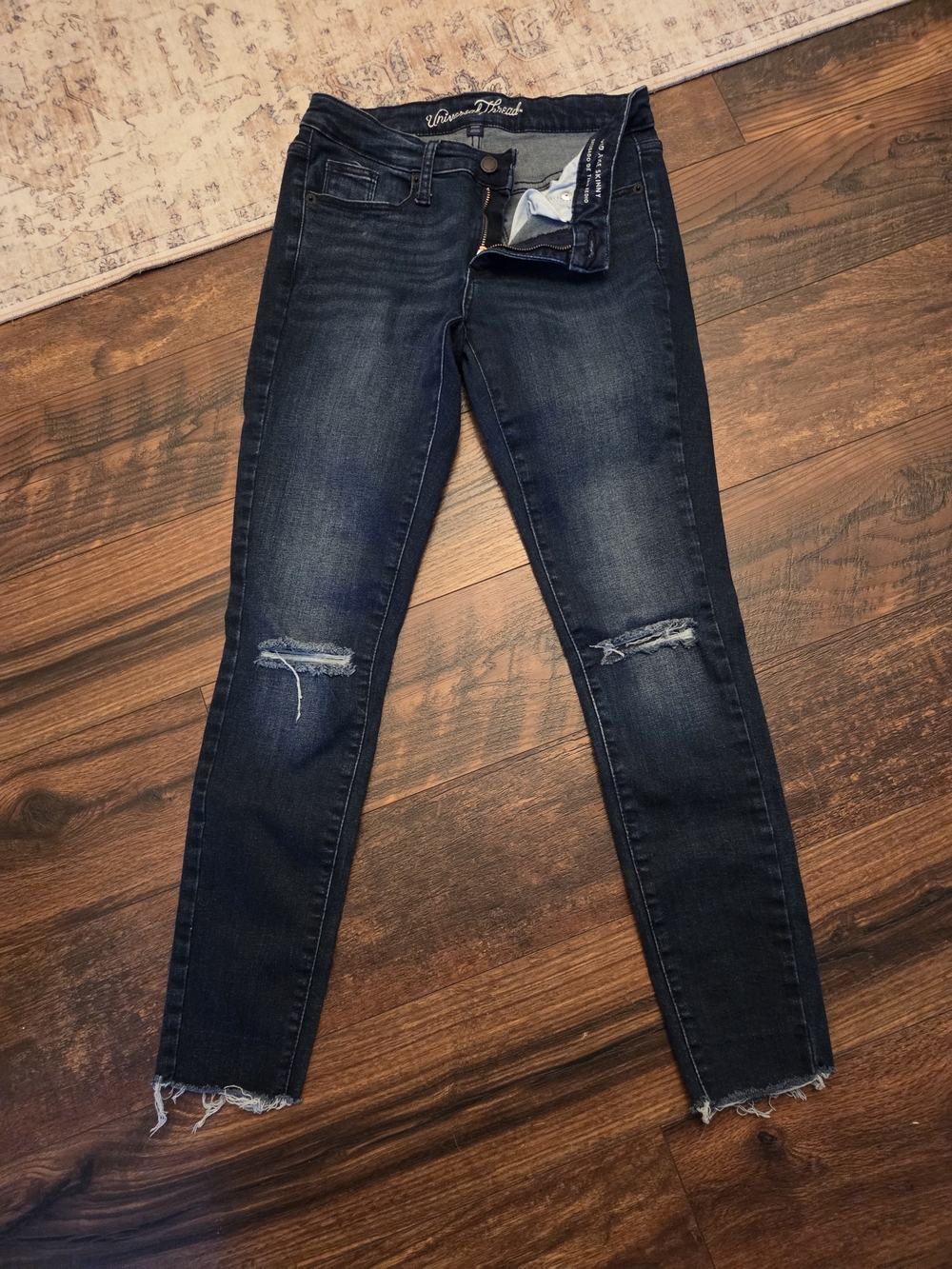 Universal Thread Mid-Rise Dark Blue Distressed Skinny Jeans
